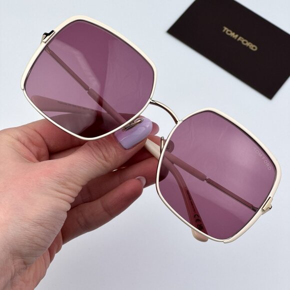 Tom Ford Women BRAND NEW Sunglasses RAPHAELA Rose Gold Violet Square FT1006 32Y - Picture 2 of 10